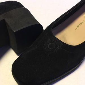 Salvatore Ferragamo Boutique Suede leather rubber